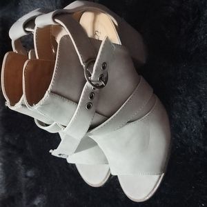 Qupid Booties gray size 8.5